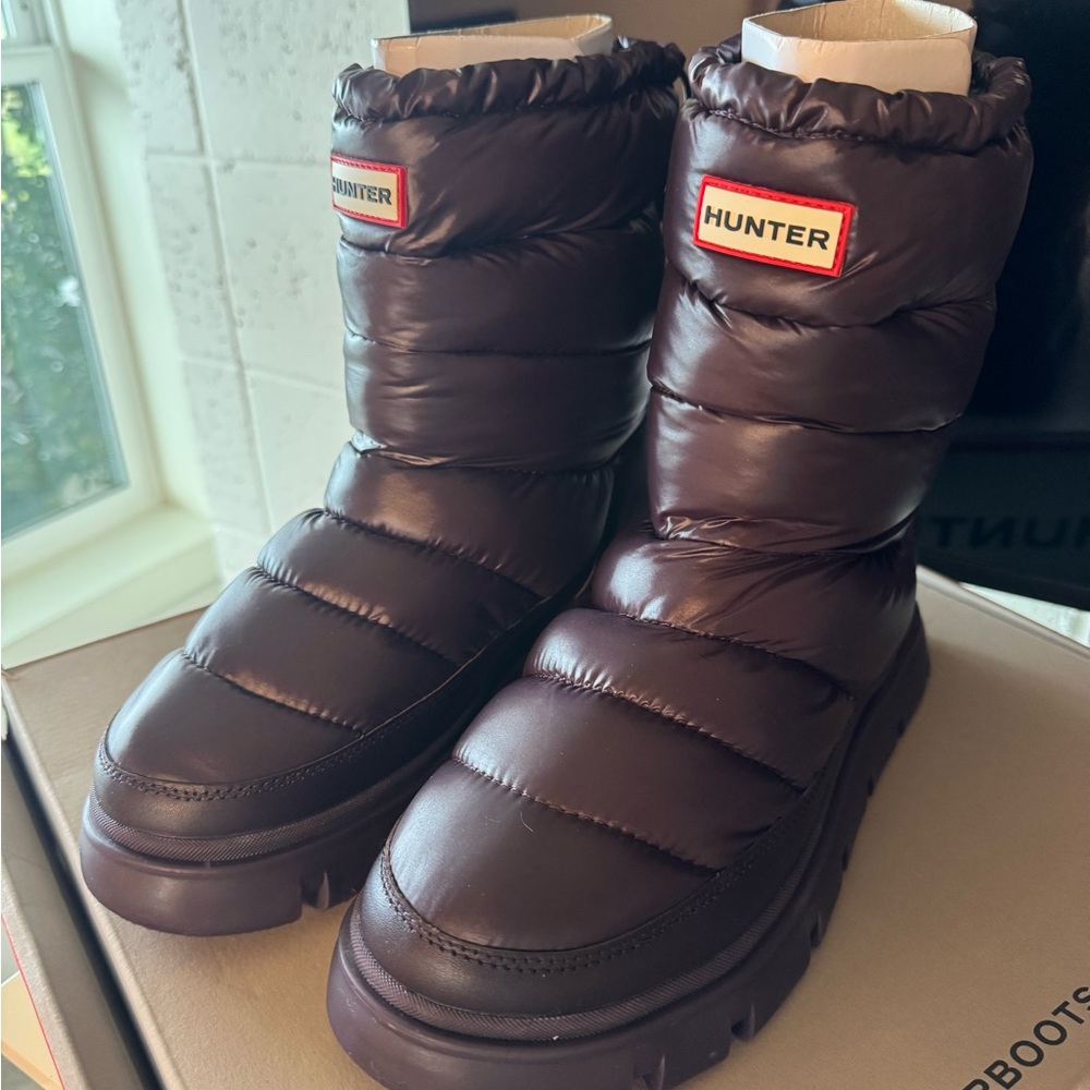 Hunter Maribel Boots in Dark Purple